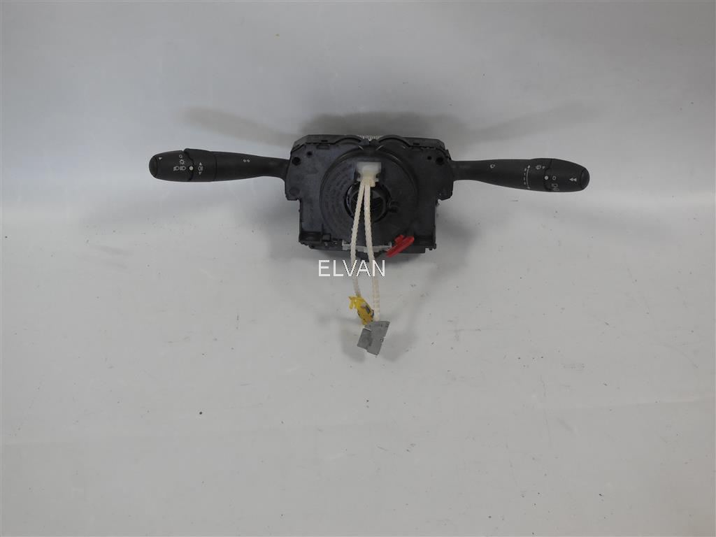 Peugeot Tepe Sİnyal Kolu Çıkma Orjinal