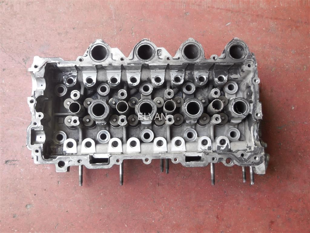 Peugeot 207 Silindir Kapak Çıkma Orjinal