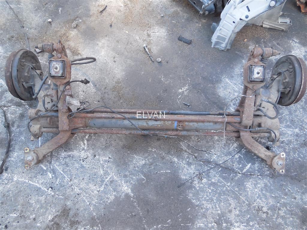 Peugeot Partner Arka Dingil Orjinal Çıkma