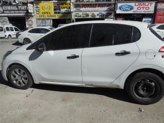 Peugeot 208 Kapı Arka Sağ Dolu Çıkma Orjinal