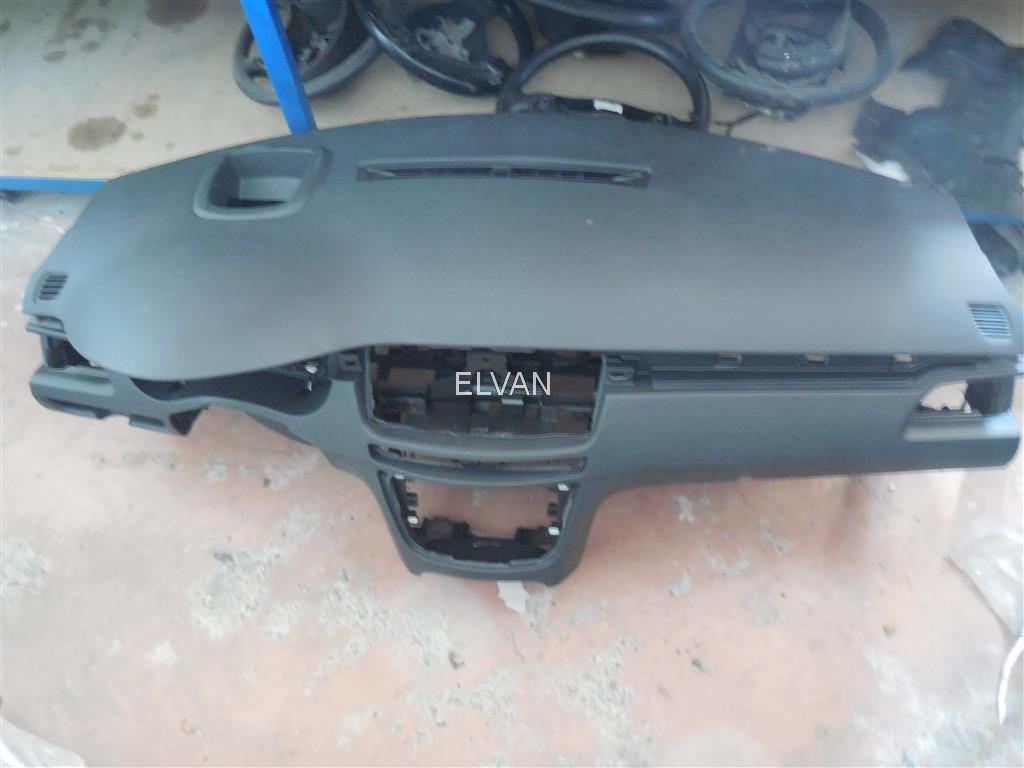 Peugeot 508 Torpido Ön Yeni Orjinal