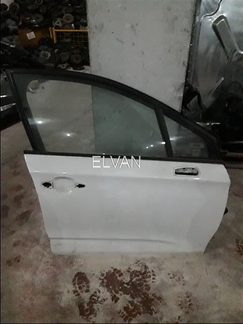 Citroen C4 Sağ Ön Kapı