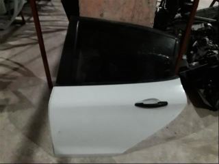 Peugeot 208 Sol Arka Kapı