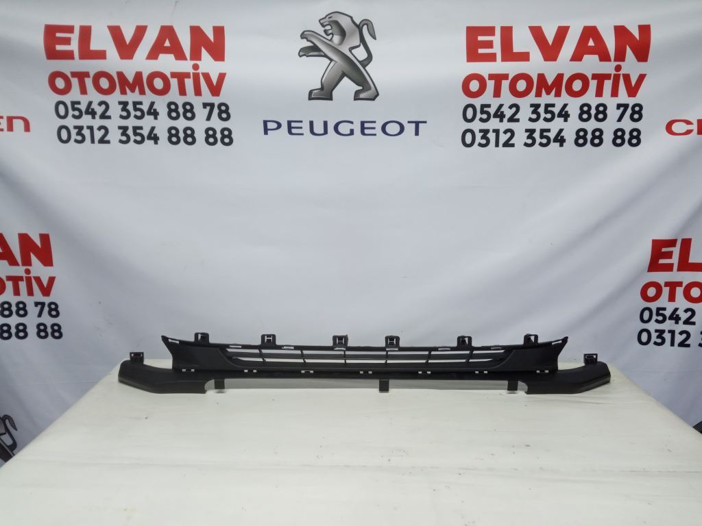 Peugeot 208 2016- Ön Tampon Alt Izgara