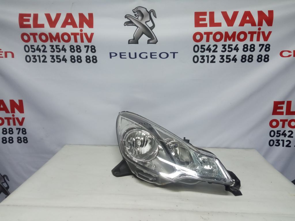 Citroen C3 / DS3 Orjinal Sağ Far