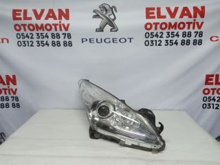 Peugeot 3008 Orjinal Mercekli Sağ Far 