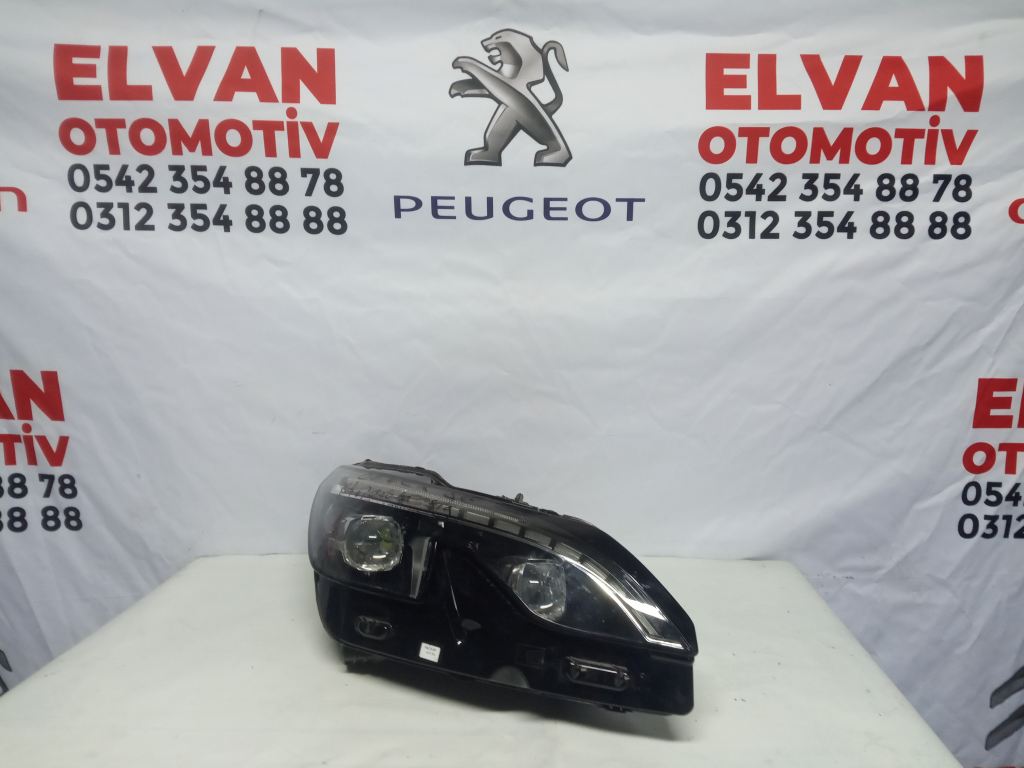 Peugeot 3008 Yeni Model Full Led Sağ Far