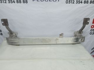 Peugeot 2008 Ön Tampon Demiri