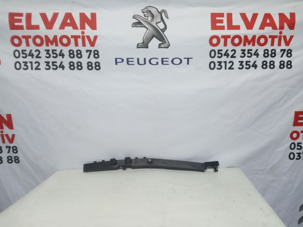PEUGEOT TEPEE CAM ÖNÜ ALT PLASTİĞİ