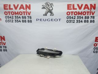 PEUGEOT 208 SAĞ GÜNDÜZ LEDİ