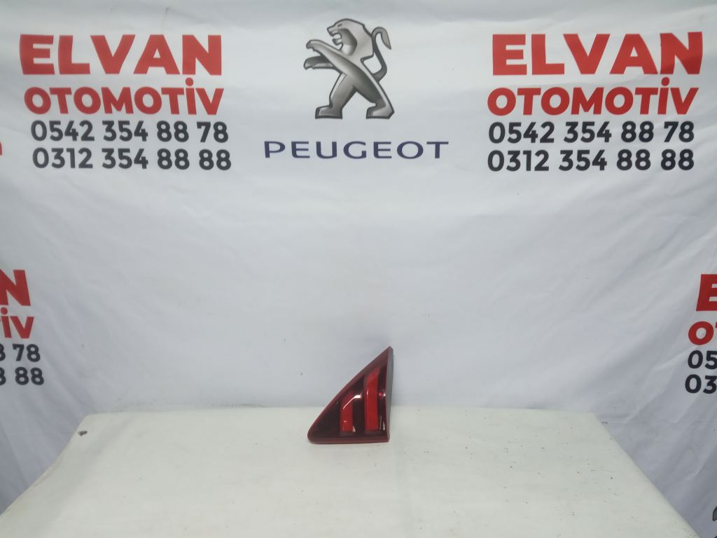 PEUGEOT 3008 MAKYAJLI SAĞ İÇ STOP