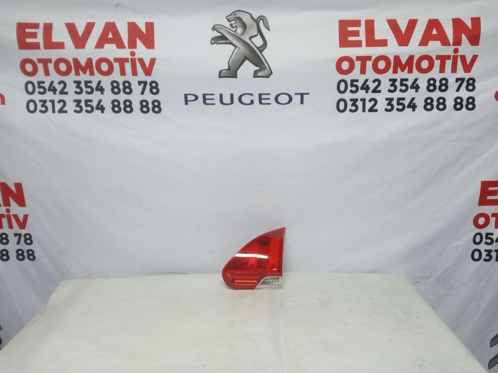 PEUGEOT 2008 ESKİ MODEL SAĞ İÇ STOP