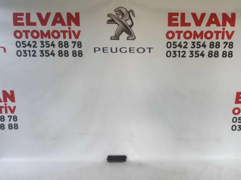 PEUGEOT TEPEE POLEN FİLTRE KAPAĞI