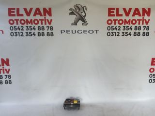 CİTROEN C4/C5/407 SİGORTA KUTUSU