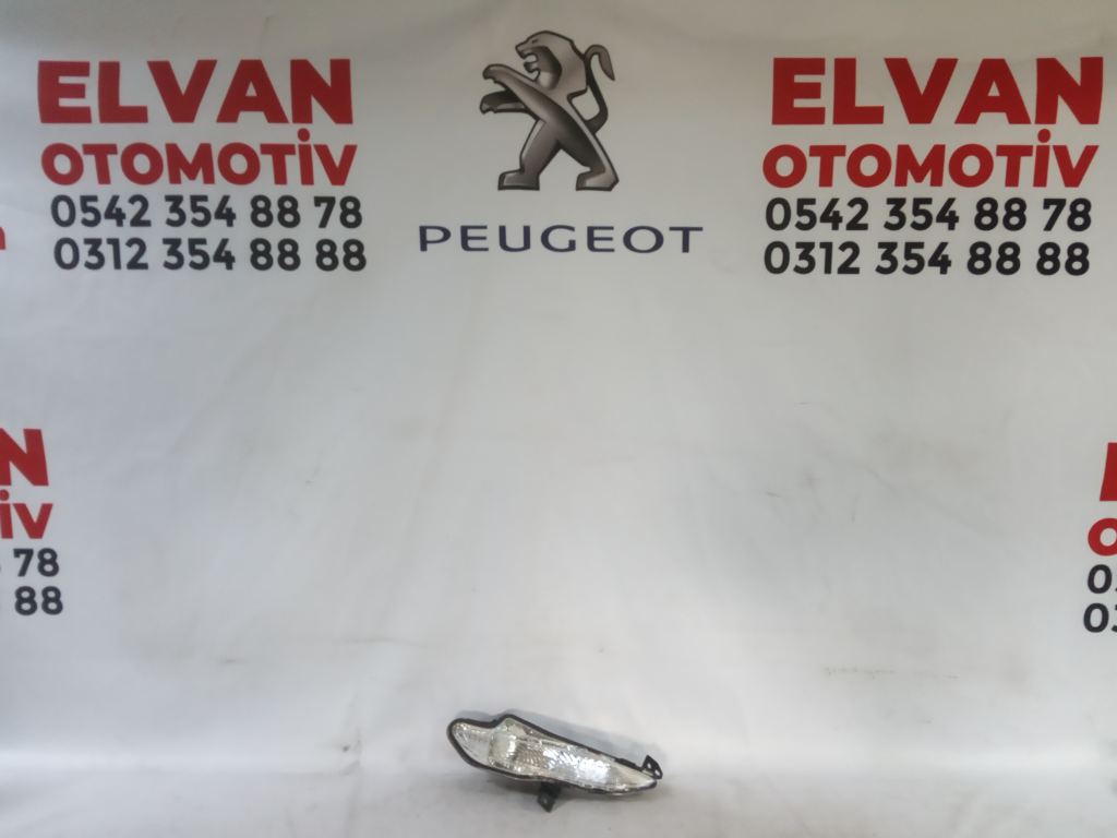 PEUGEOT 308 T9 SAĞ GÜNDÜZ FARI