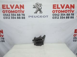 OPEL CORSA ARKA TAMPON BRAKETİ SAĞ