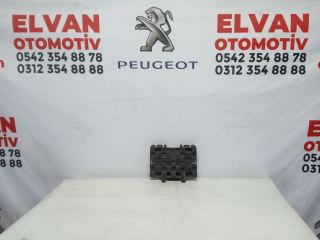 CİTROEN C4 SOL ÖN KAPI İÇ PLASTİĞİ