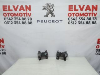 CİTROEN C4 ARKA TAMPON ORTA BRAKET TAKIMI