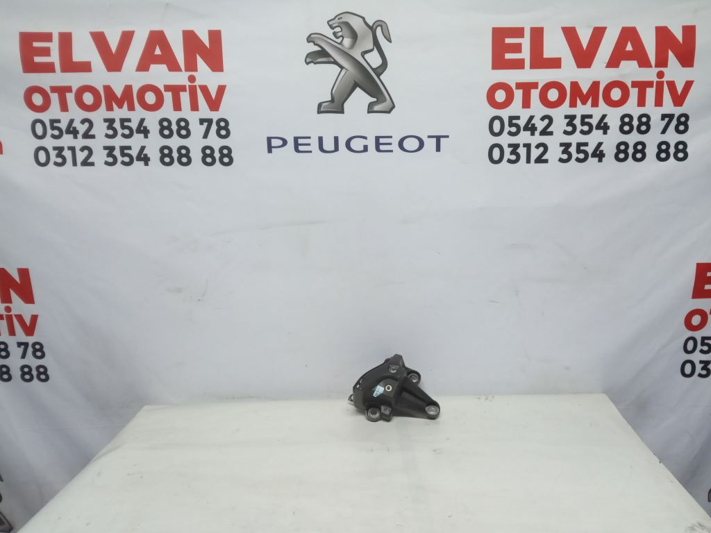 PEUGEOT 3008 ARKA TAMPON BRAKETİ SAĞ