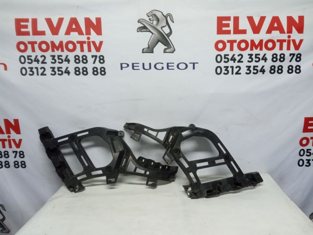 CİTROEN C4 PİCASSO YENİ MODEL ARKA TAMPON BRAKET TAKIMI