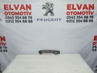 CİTROEN C4 PİCASSO ARKA TAMPON BRAKETİ SAĞ