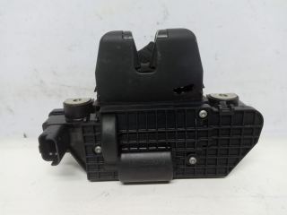 PEUGEOT 208 BAGAJ KİLİDİ