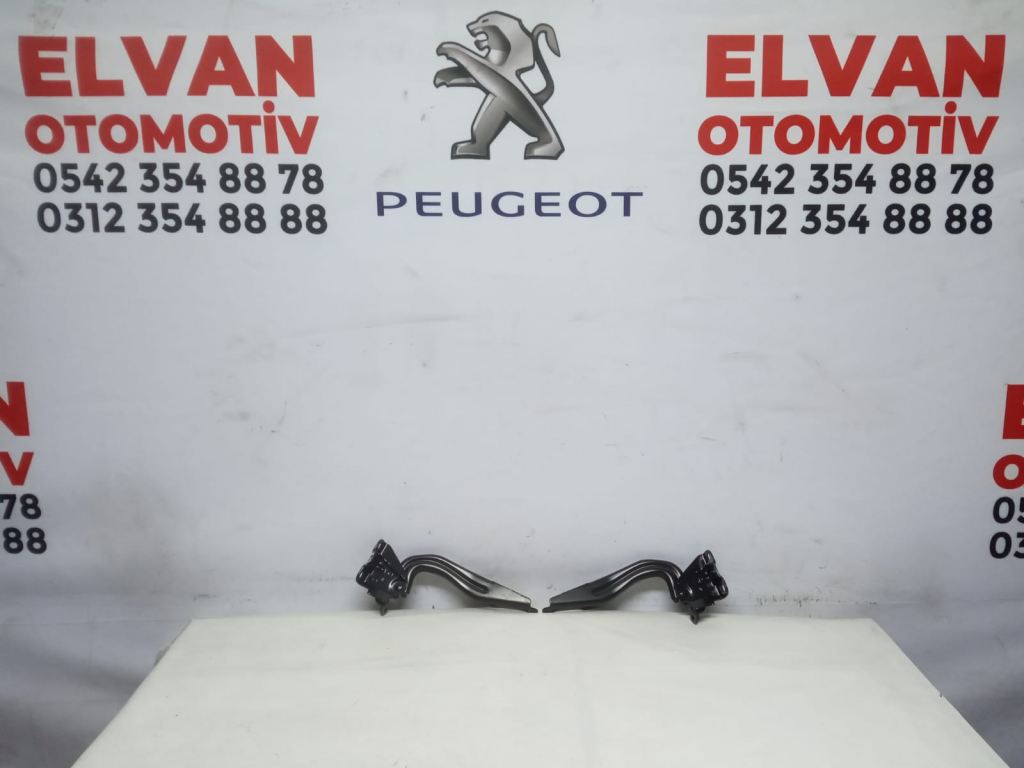 SUBARU FORESTER KAPUT MENTEŞESİ TAKIMI