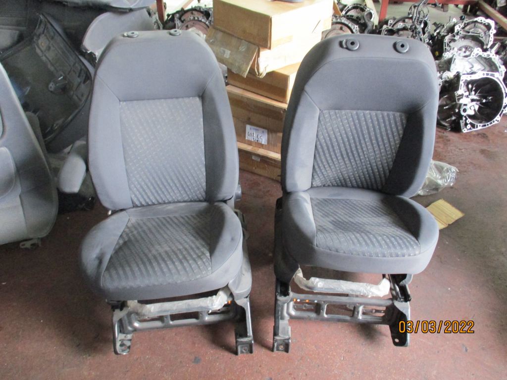 PEUGEOT BİPPER/NEMO ÖN KOLTUK TAKIMI