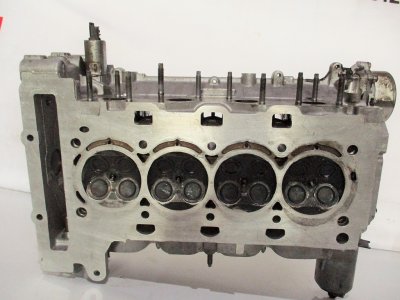 PEUGEOT 308 1.6 VTİ SİLİNDİR KAPAGI